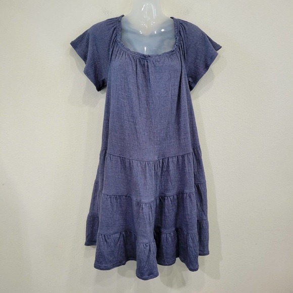 Max Studio Dresses & Skirts - Max Studio Chambray Blue Tiered Knee Length Blue Short Sleeve Dress Size Large